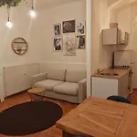 Wohnen Im Gruenen Грац