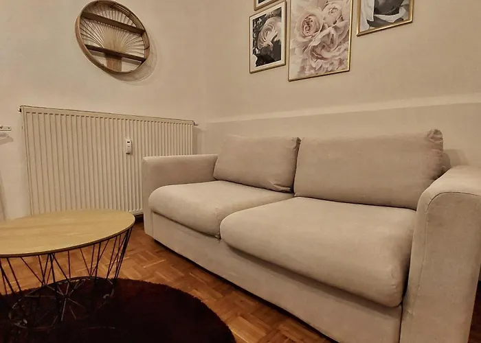 Wohnen Im Gruenen * Graz